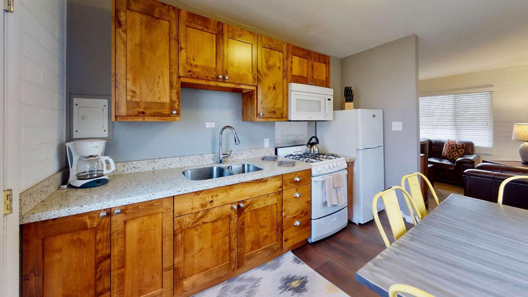 Downtown Cozy Home Base - Purple Sage 3 モアブ エクステリア 写真